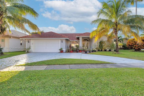 3462 Harness Cir, Wellington FL 33449