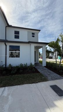 15624 SW 276 Terr, Homestead FL 33031