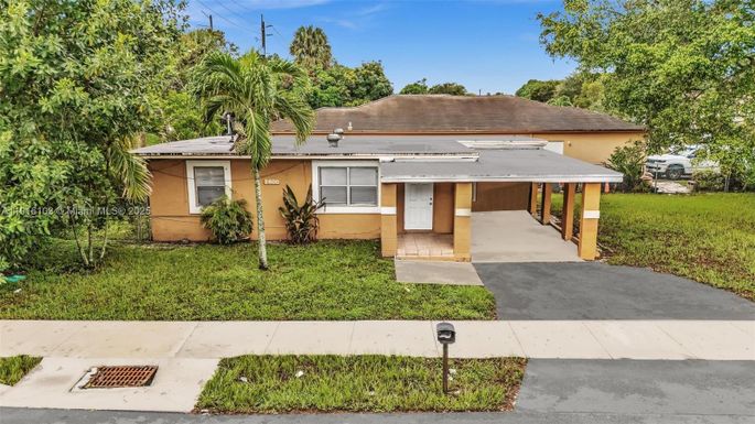 2800 NW 6th Ct, Fort Lauderdale FL 33311