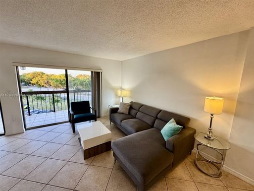 1300 SW 122nd Ave # 2, Miami FL 33184