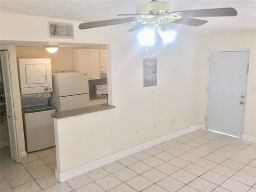 11378 W Flagler St # 102, Sweetwater FL 33174