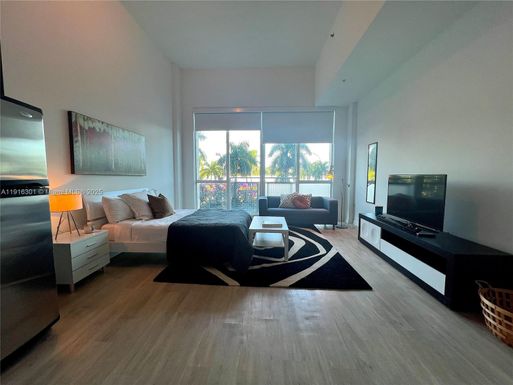 253 NE 2nd St # 233, Miami FL 33132