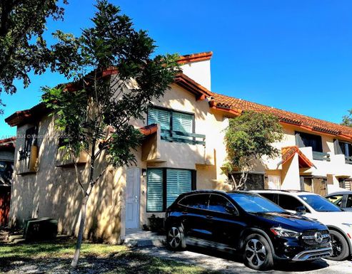 7810 SW 102nd Ln, Miami FL 33156