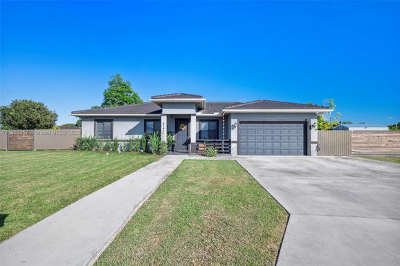 27905 SW 155th Ave, Homestead FL 33032