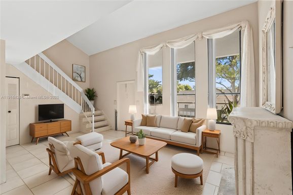 559 N University Dr # 39, Plantation FL 33324