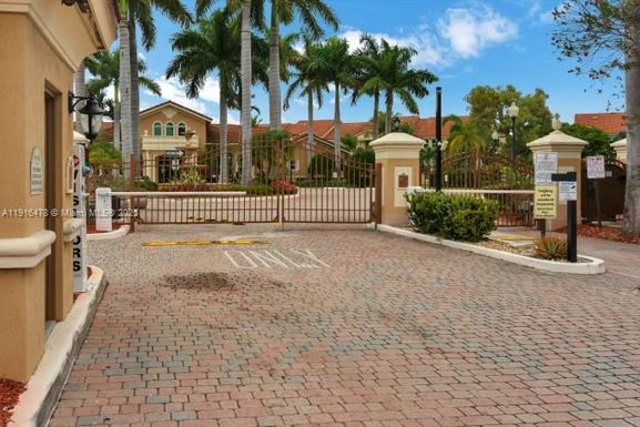313 Villa Cir # 313, Boynton Beach FL 33435