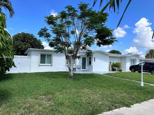 6174 W 14th Ct # 1, Hialeah FL 33012