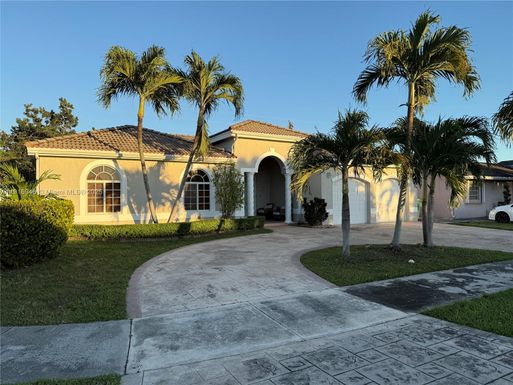 16605 SW 103rd Ct, Miami FL 33157