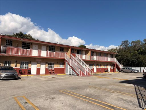 10805 SW 86th St # 15, Miami FL 33173