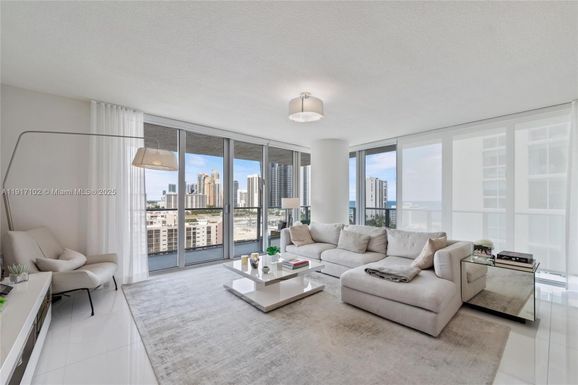 300 Sunny Isles Blvd # 1501, Sunny Isles Beach FL 33160