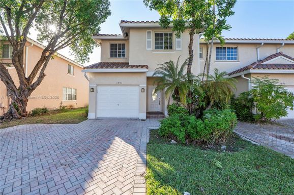 3991 NW 92 Avenue, Sunrise FL 33351