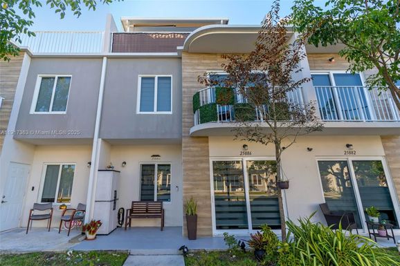 25886 SW 144th Ct, Homestead FL 33032