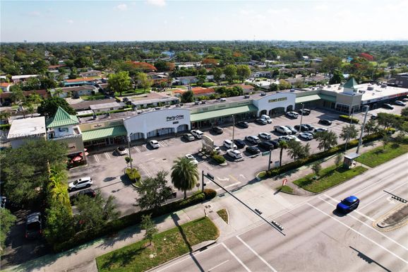 9447 SW 56th St # 49, Miami FL 33165