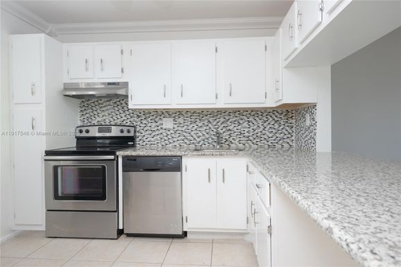 8330 Sands Point Blvd # N307, Tamarac FL 33321