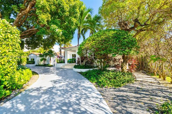 4485 N Jefferson Ave, Miami Beach FL 33140