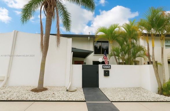 10948 SW 71st St, Miami FL 33173