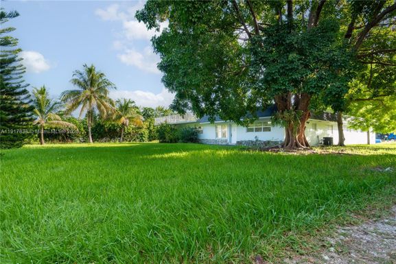 24201 SW 124th Ave # 0, Homestead FL 33032