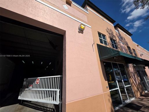 8555 NW 29th St, Doral FL 33122