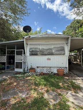 5964 Tiffany Pl, West Palm Beach FL 33417