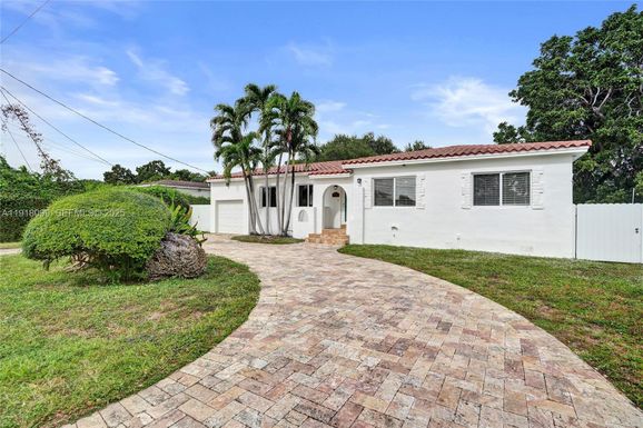 5801 SW 20th St, Miami FL 33155
