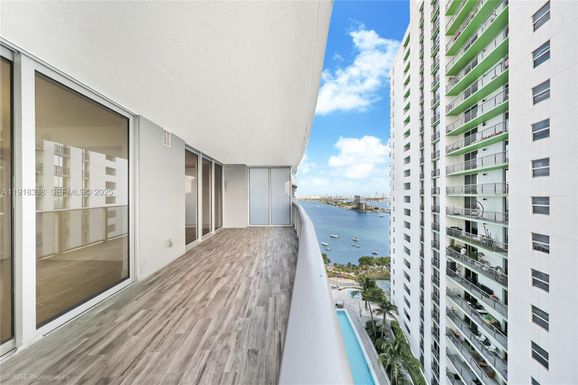 488 NE 18th St # 2304, Miami FL 33132