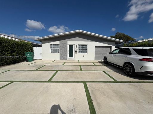 6865 SW 42nd St, Miami FL 33155