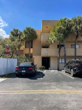 8415 SW 107th Ave # 261W, Miami FL 33173