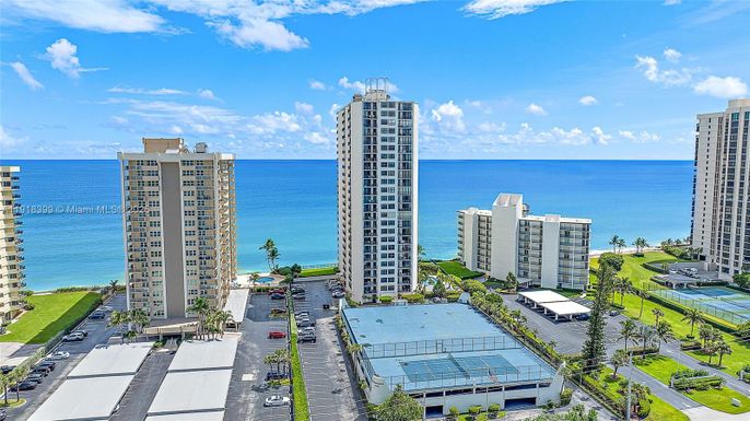 5420 N Ocean Dr # 305, Singer Island FL 33404