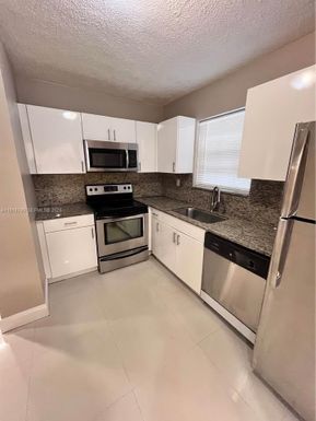 251 N 68th Ter # 251, Hollywood FL 33024