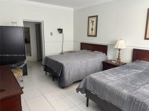 26 Diplomat Pkwy # 2366, Hallandale Beach FL 33009