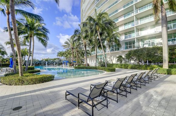 1 N Ocean Blvd # 1011, Pompano Beach FL 33062