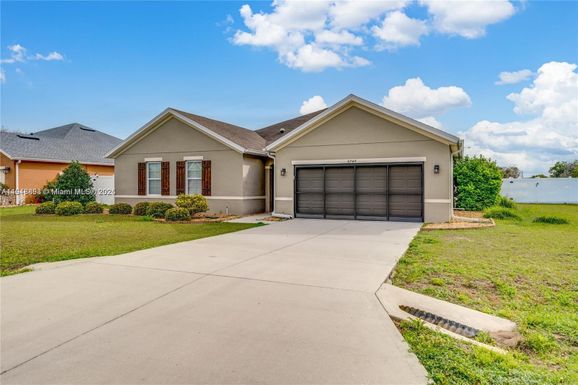 6749 SW 64th Court, Ocala FL 33476