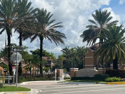 8801 Wiles Rd # 307, Coral Springs FL 33067