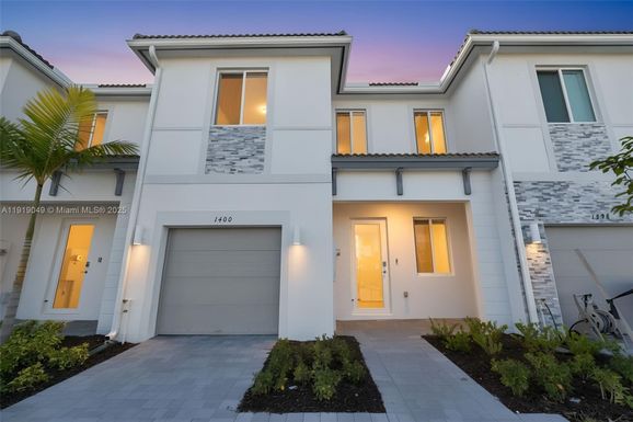 1400 SE 6th Rd, Homestead FL 33034