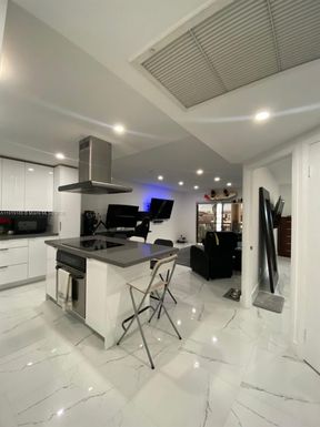 8290 Lake Dr # 427, Doral FL 33166