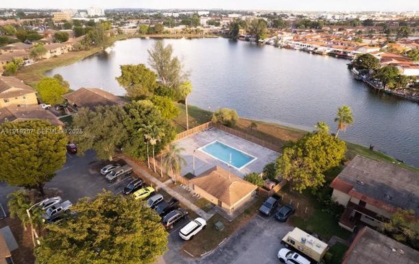 2635 W 67th Pl # 12, Hialeah FL 33016