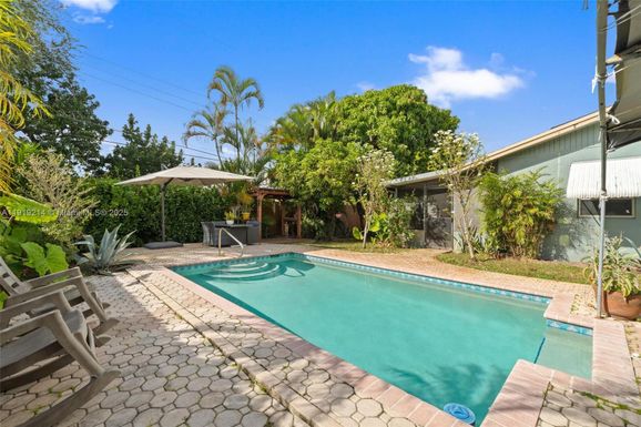 1912 SW 97th Ter, Miramar FL 33025