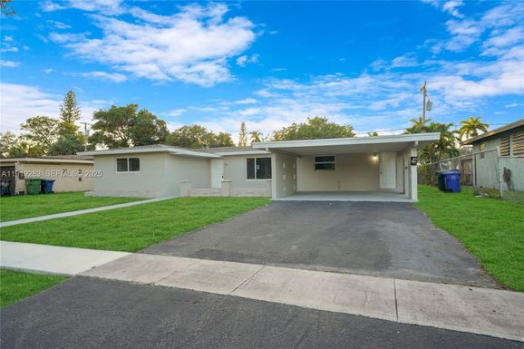 1111 SW 39th Ave, Fort Lauderdale FL 33312