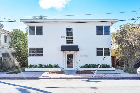 7510 Byron Ave # 8, Miami Beach FL 33141