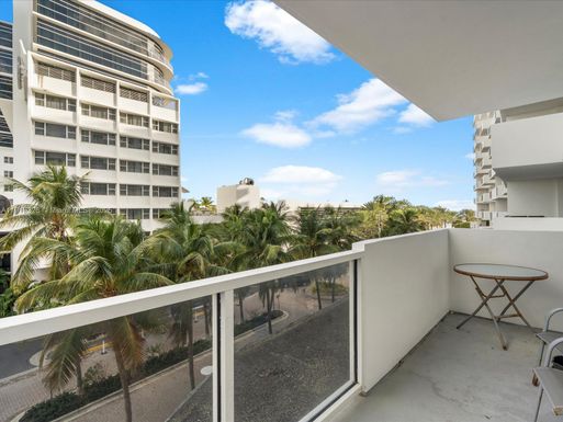 100 Lincoln Rd # 423, Miami Beach FL 33139