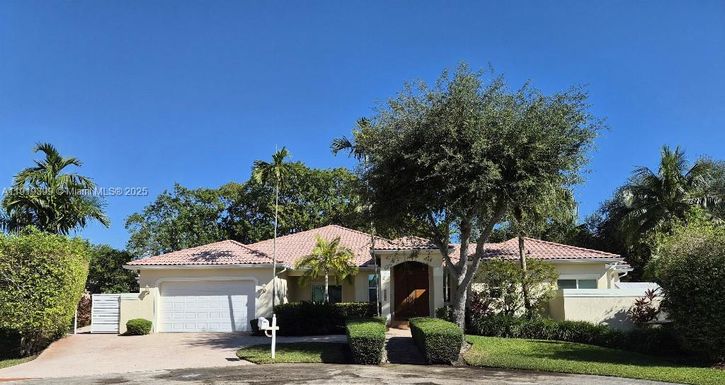 7685 SW 154th St, Palmetto Bay FL 33157