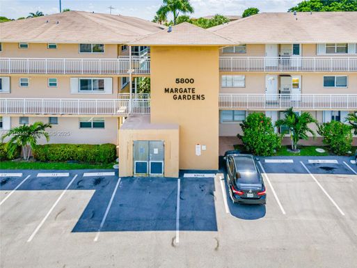 5800 Margate Blvd # 8, Margate FL 33063