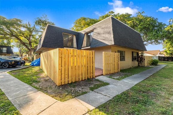 14201 SW 94th Cir Ln # 5, Miami FL 33186