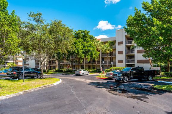 100 NW 76th Ave # 2, Plantation FL 33324