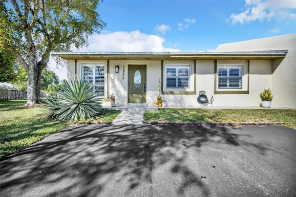12255 SW 117th Ter, Miami FL 33186