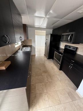 1281 SW 124th Ct # G, Miami FL 33184