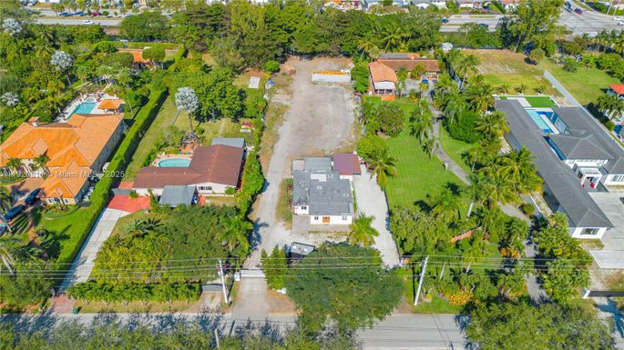 12265 SW 43rd St, Miami FL 33175