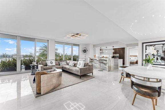 1180 N Federal Hwy # 607, Fort Lauderdale FL 33304