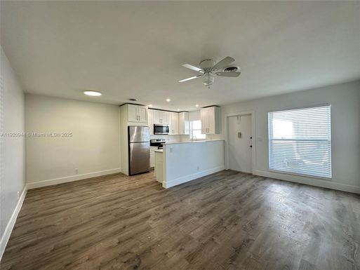 2436 Van Buren St # 13, Hollywood FL 33020