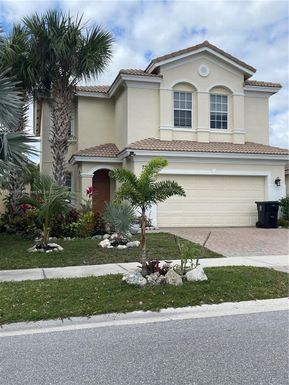 730 NW Leonardo Cir # 730, Port St. Lucie FL 34986